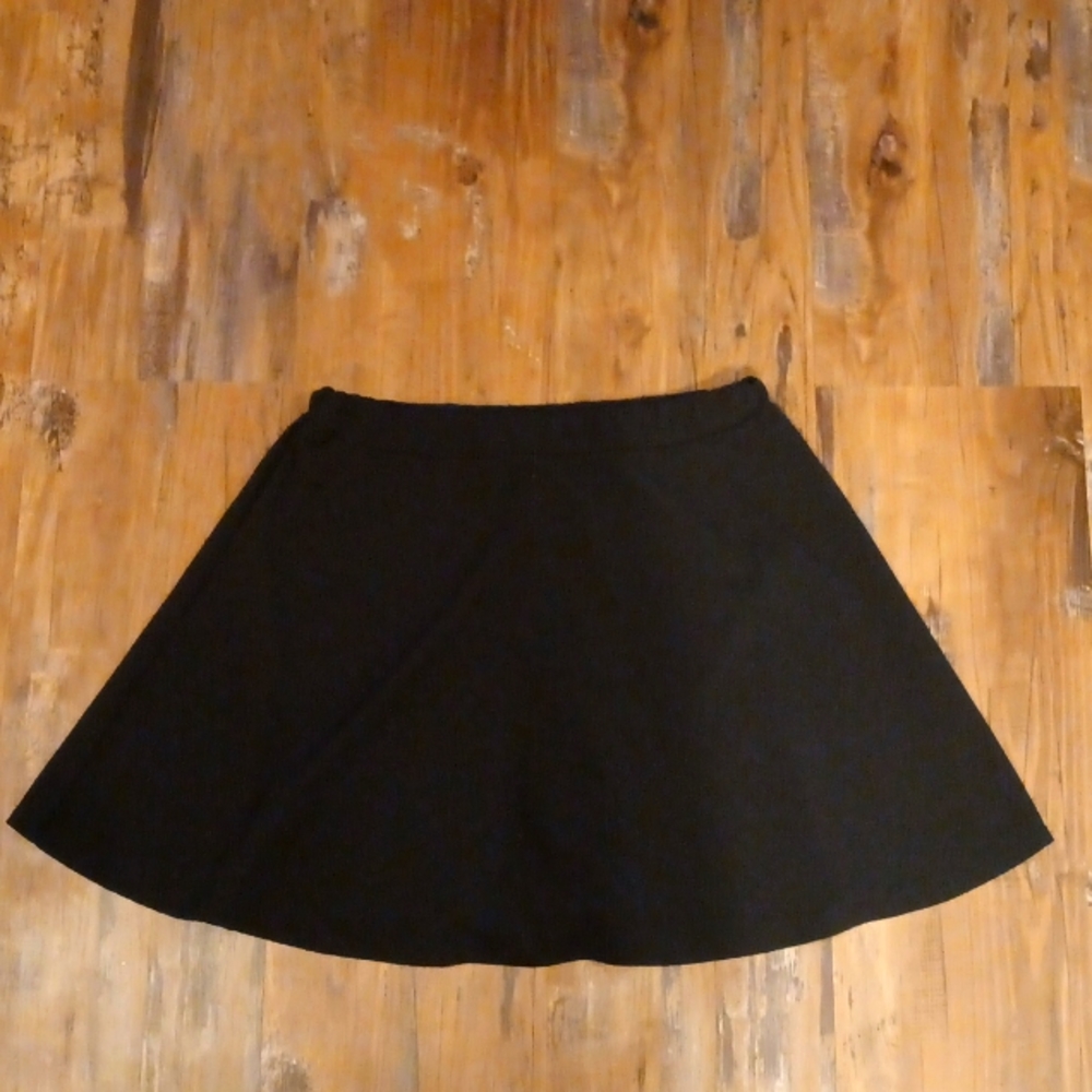 Black skirt